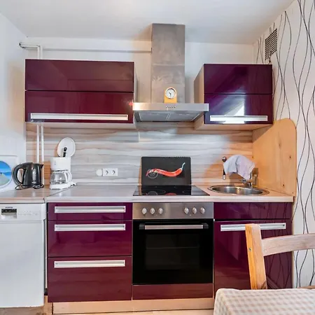 Insel Koje 1-1 شقة